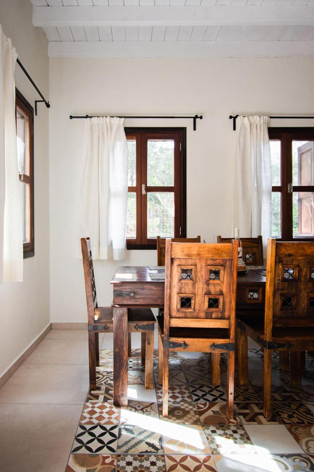 迈伊斯蒂Kavos House公寓 外观 照片